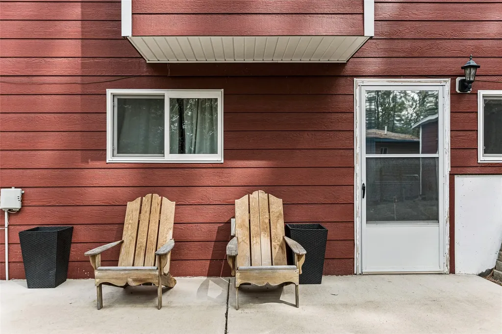 485 Ridge Loop Road Rexford MT 59930