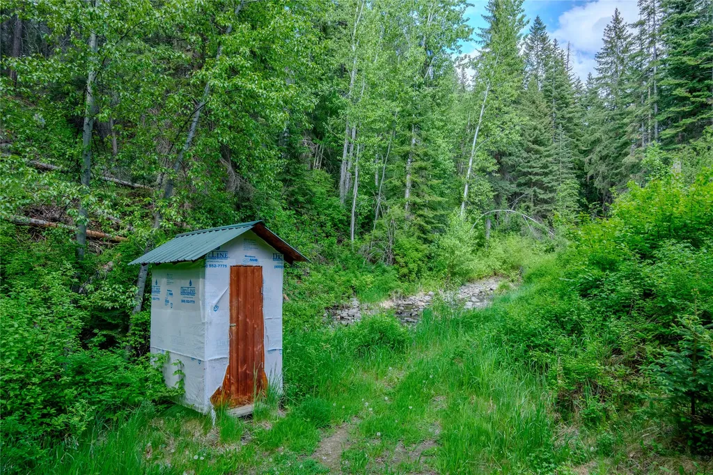 1741 Warland Road Libby MT 59923