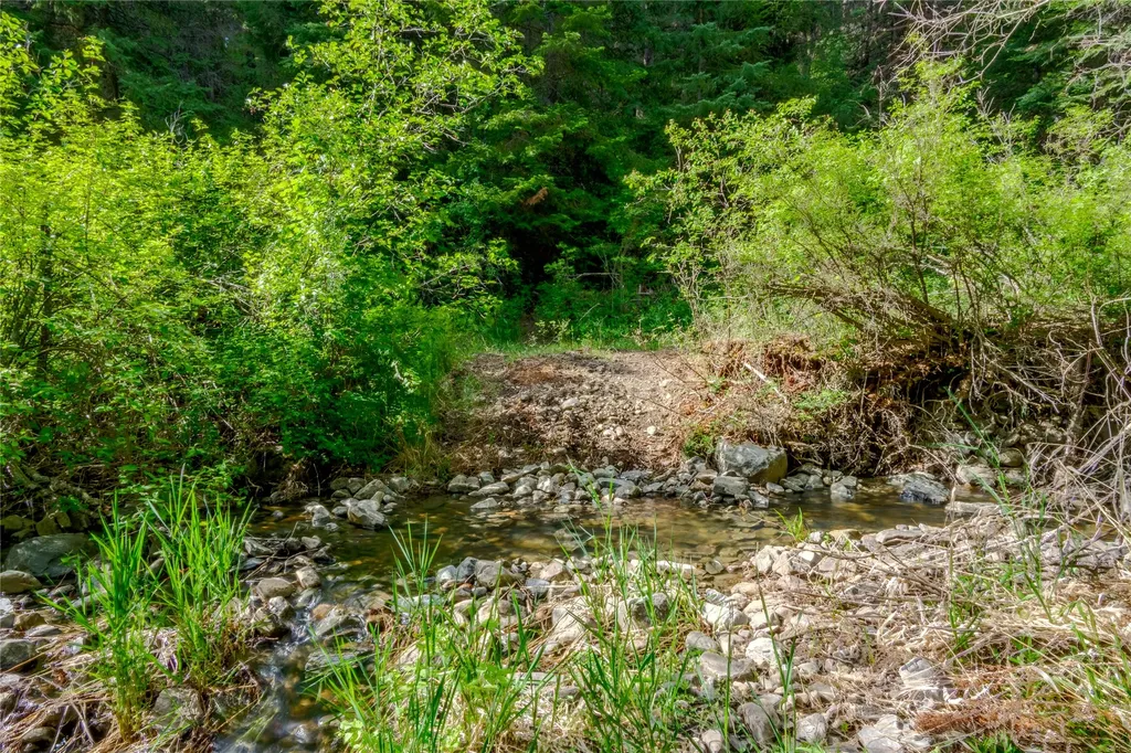 1741 Warland Road Libby MT 59923
