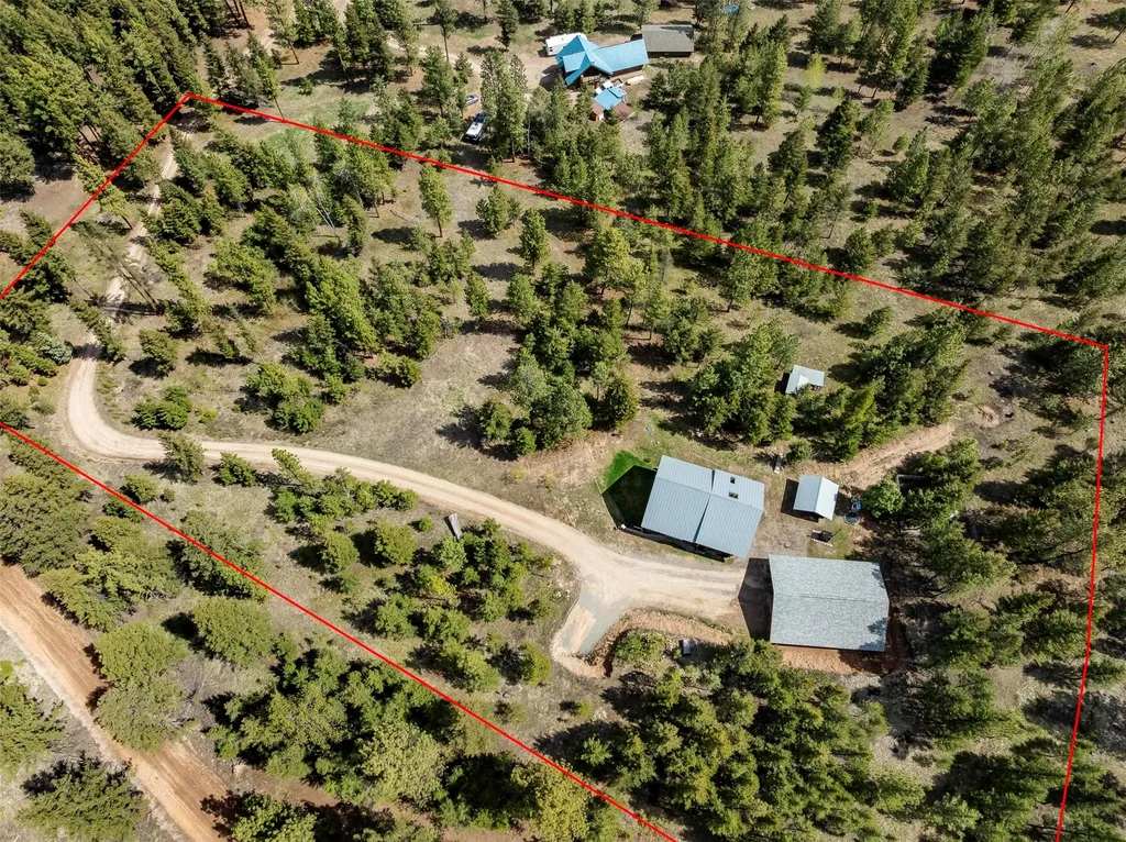 35800 Cat Face Road Bonner MT 59823