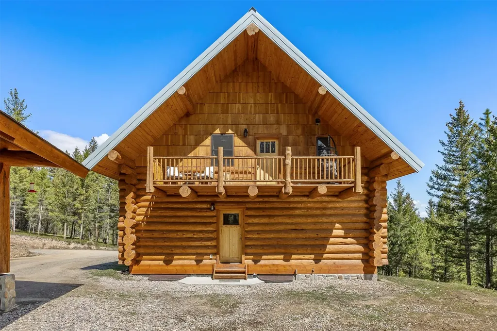 35800 Cat Face Road Bonner MT 59823