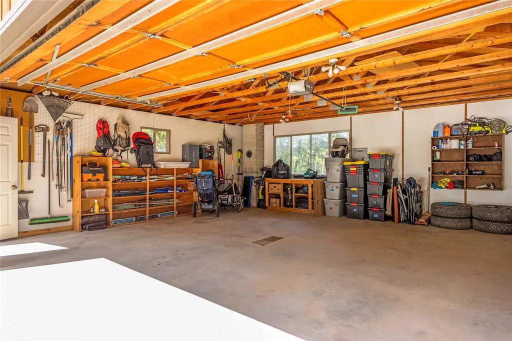 9420 Mormon Creek Road Lolo MT 59847
