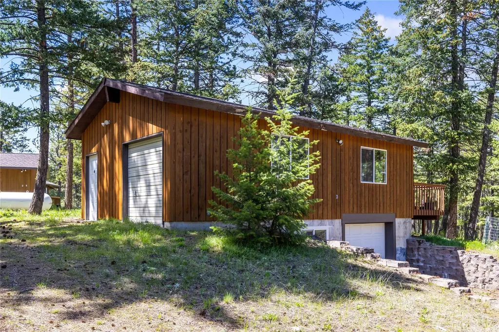 9420 Mormon Creek Road Lolo MT 59847