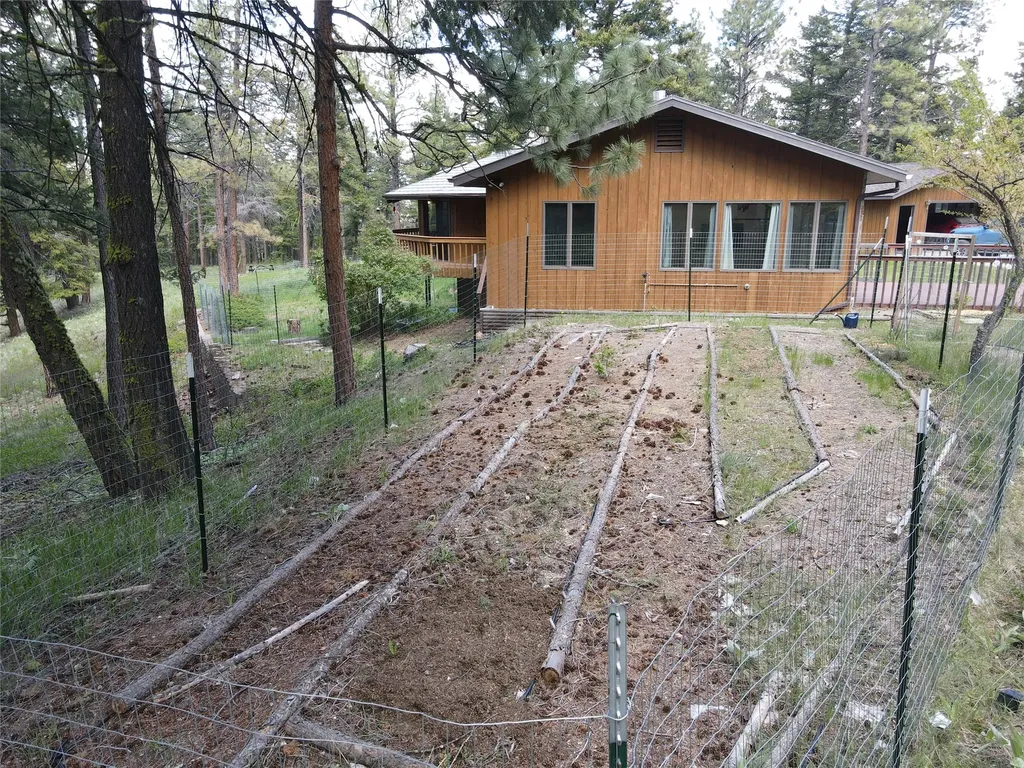 9420 Mormon Creek Road Lolo MT 59847