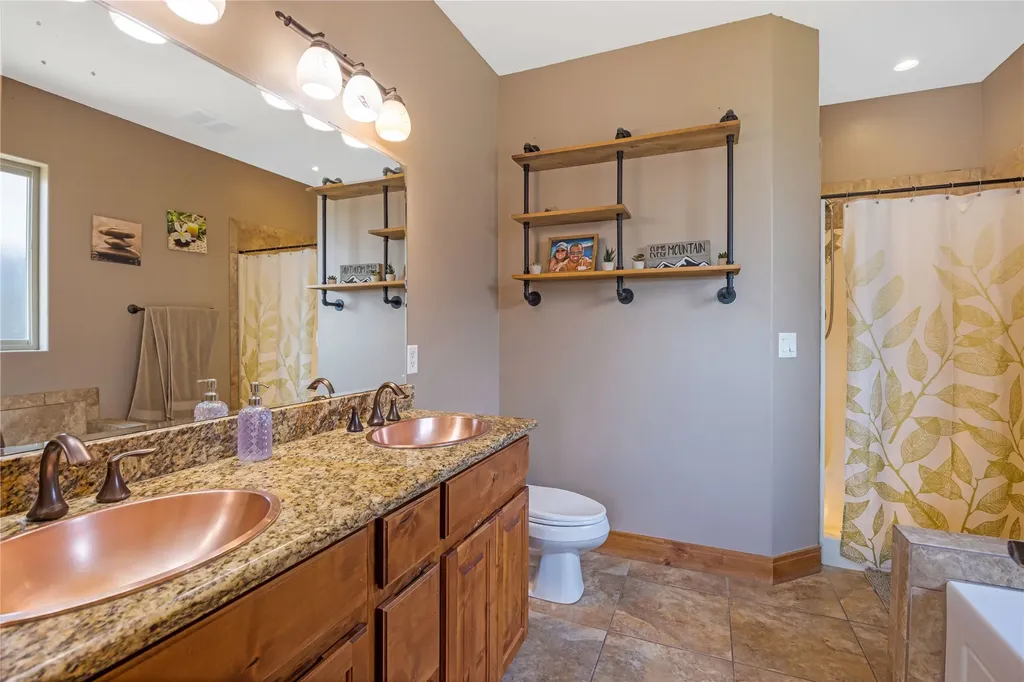 11178 Stella Blue Drive Lolo MT 59847