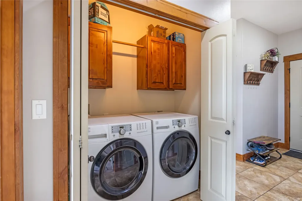 11178 Stella Blue Drive Lolo MT 59847