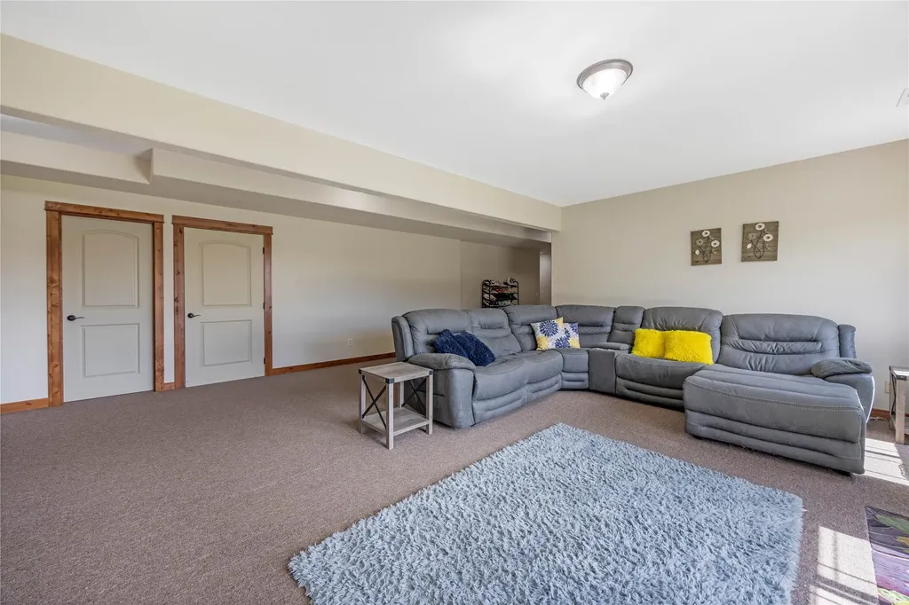 11178 Stella Blue Drive Lolo MT 59847