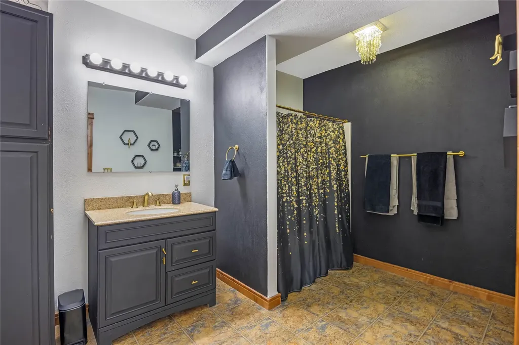 11178 Stella Blue Drive Lolo MT 59847