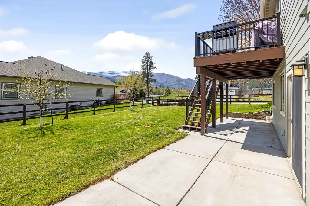 11178 Stella Blue Drive Lolo MT 59847