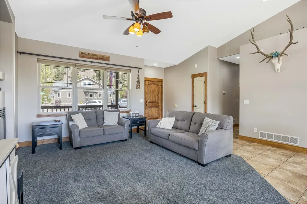 11178 Stella Blue Drive Lolo MT 59847