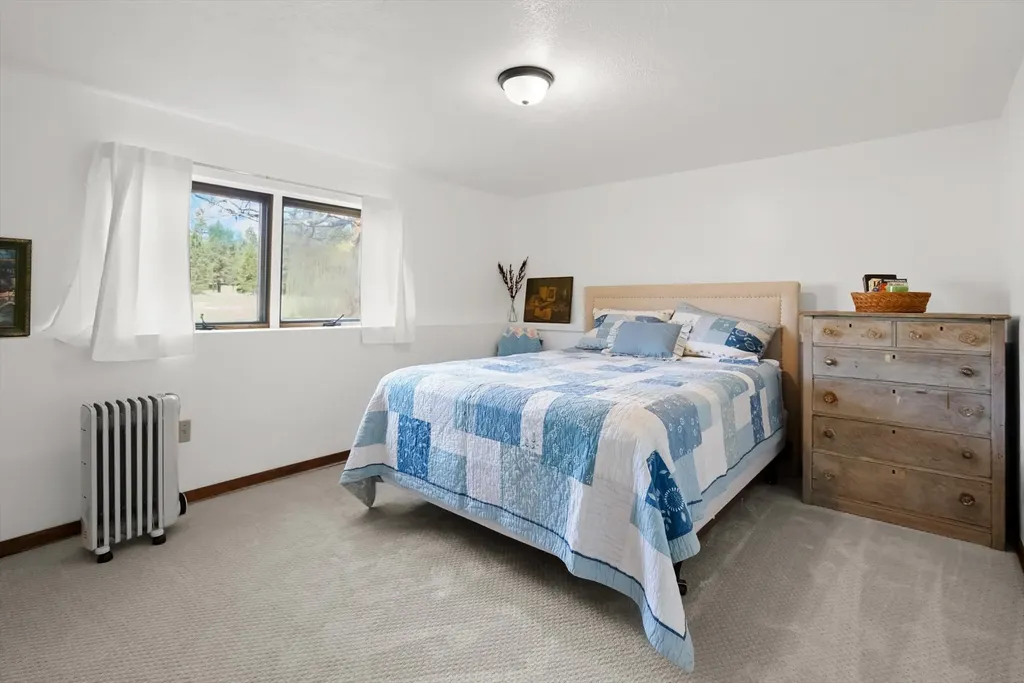 3296 Whitefish Stage Kalispell MT 59901