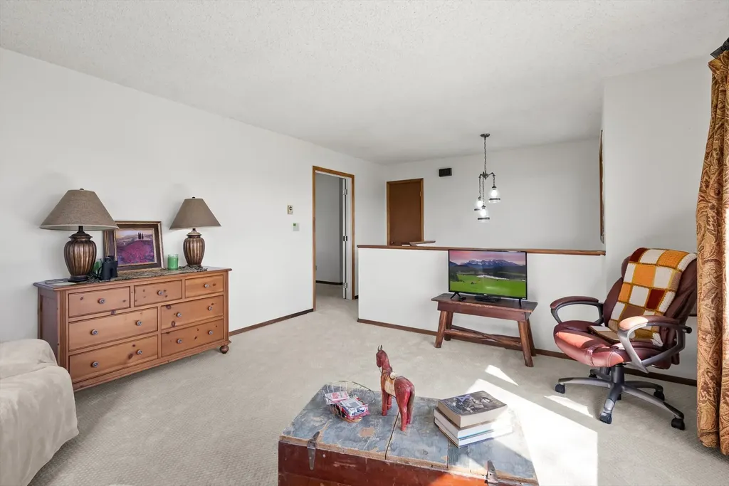 3296 Whitefish Stage Kalispell MT 59901