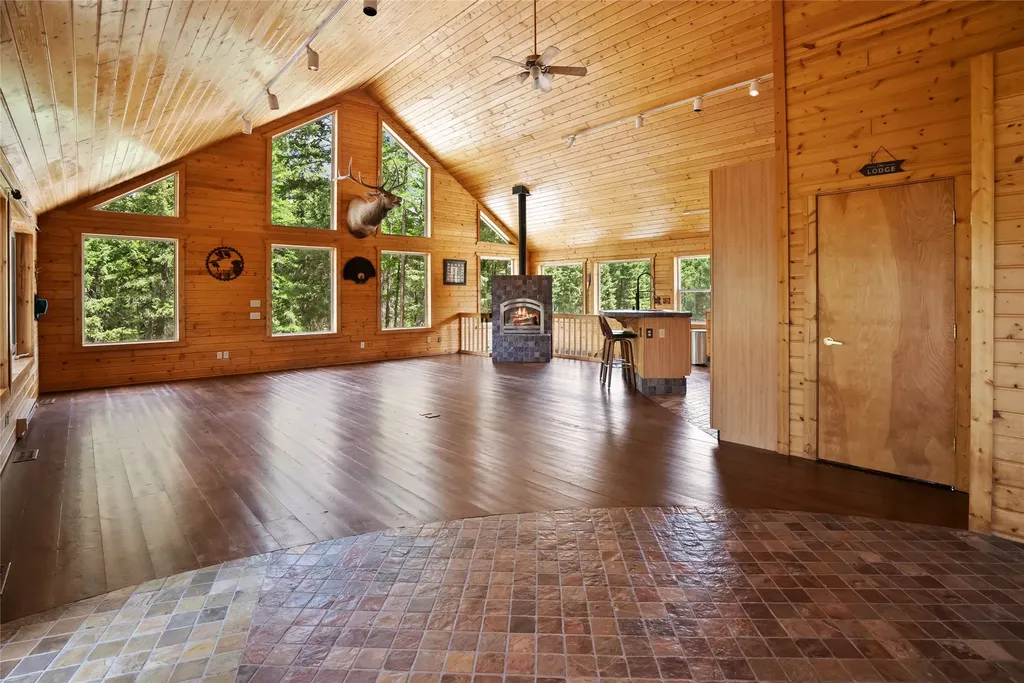 169 Double Lake Lane Kalispell MT 59901