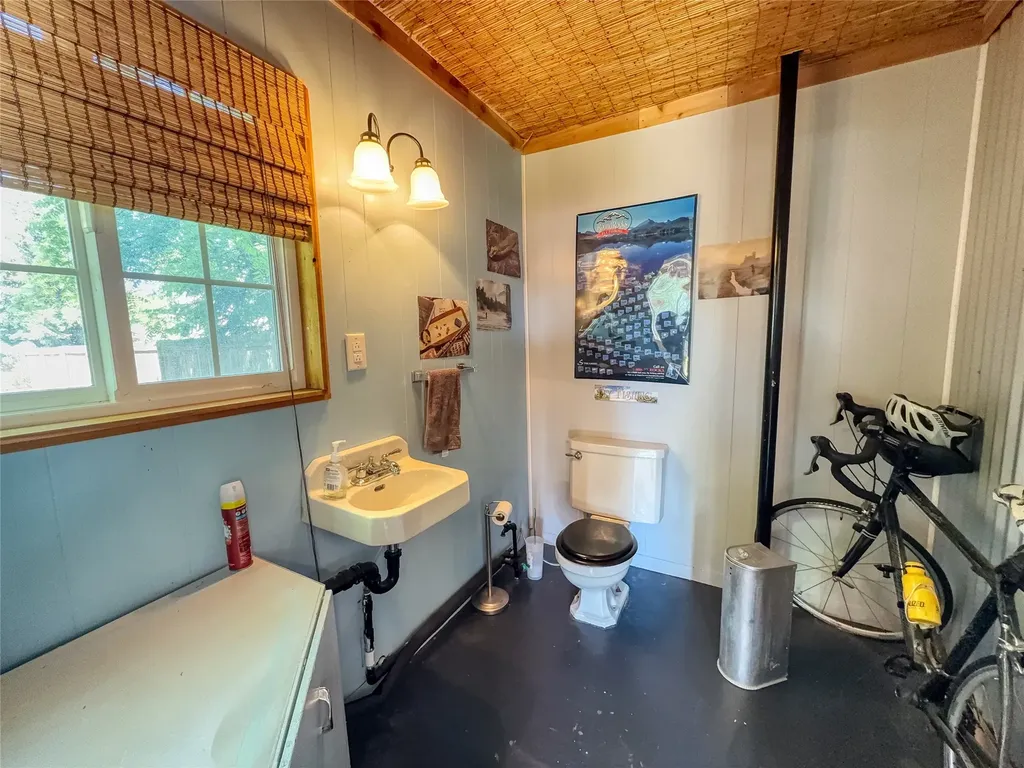302 N 6th Street Hamilton MT 59840