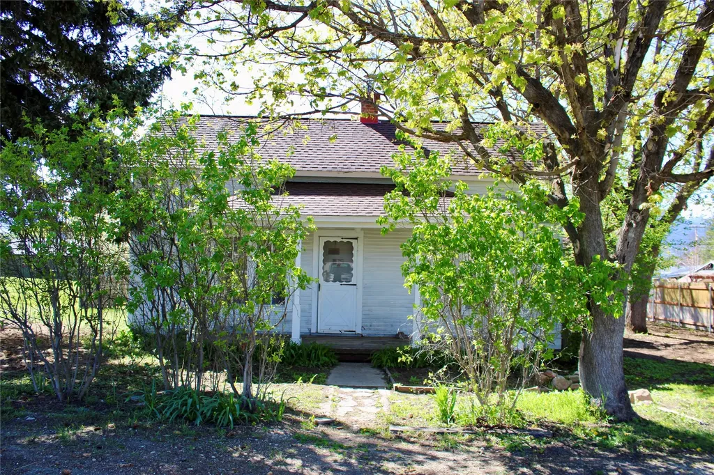 515 Charlos Street Stevensville MT 59870