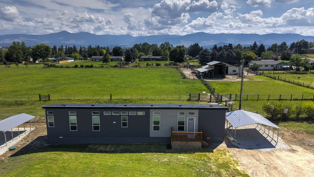 514 Hamilton Heights Road Corvallis MT 59828