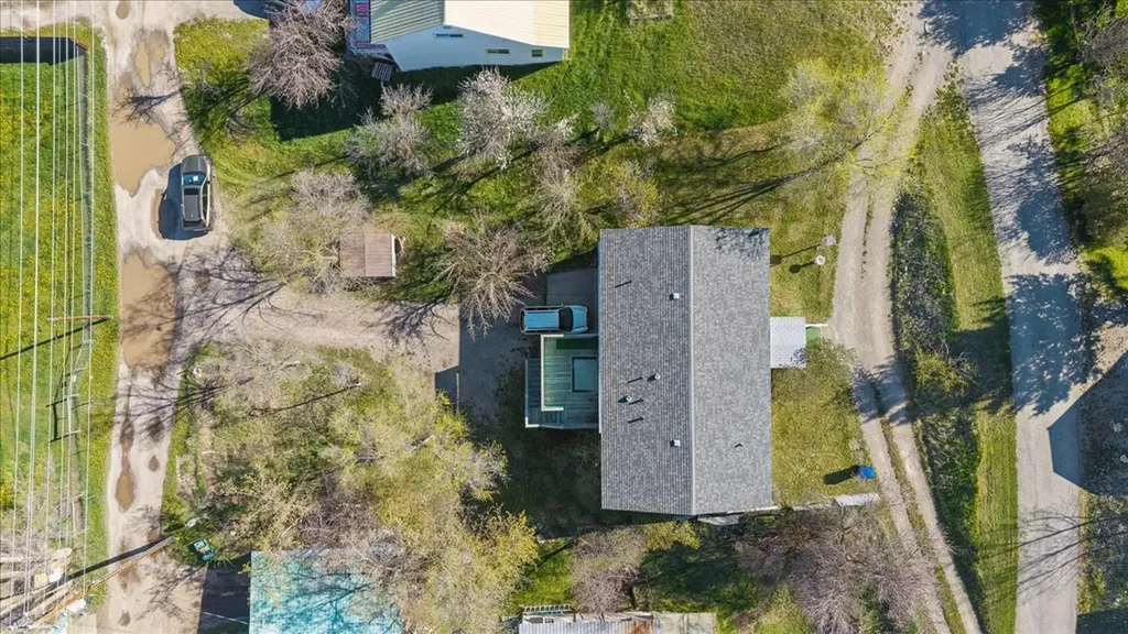 112 6th Avenue E Eureka MT 59917