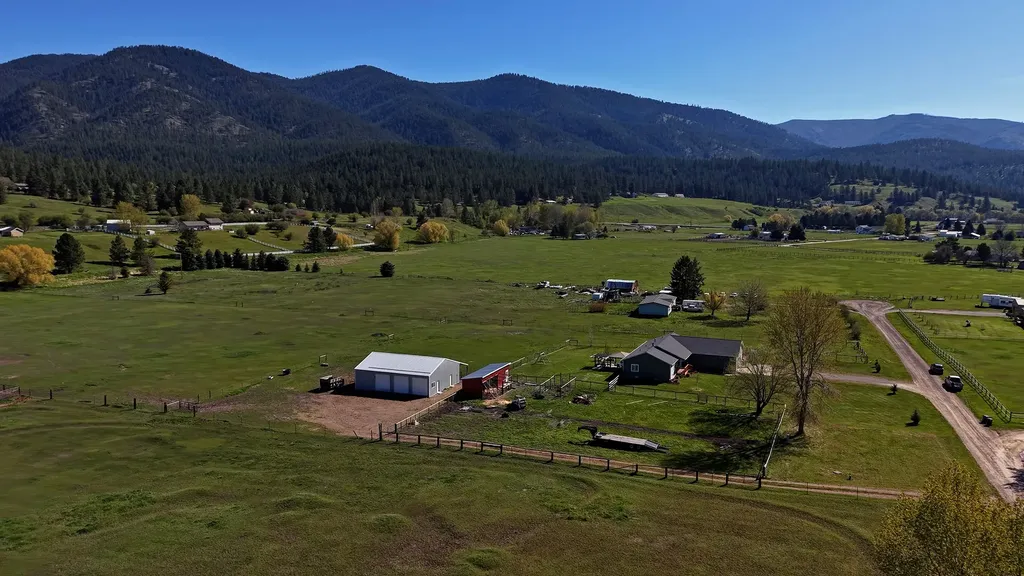 18780 Moonlight Drive Frenchtown MT 59834