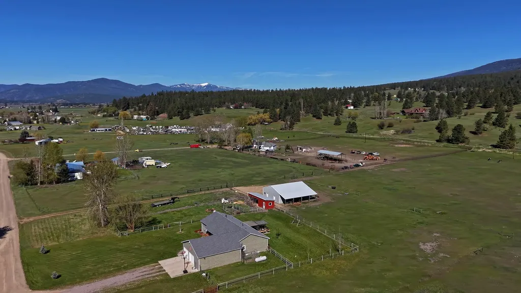 18780 Moonlight Drive Frenchtown MT 59834
