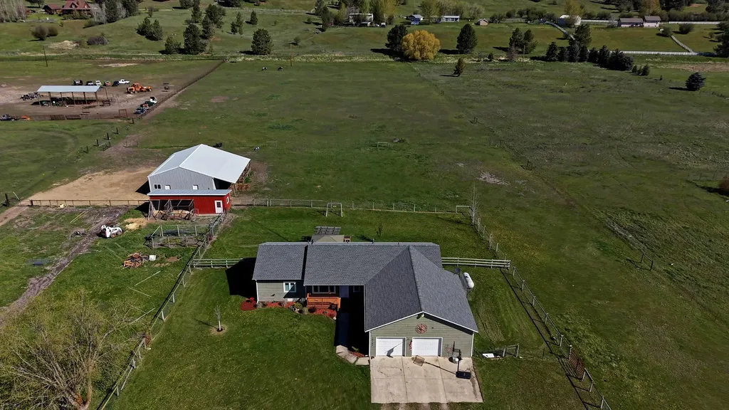 18780 Moonlight Drive Frenchtown MT 59834