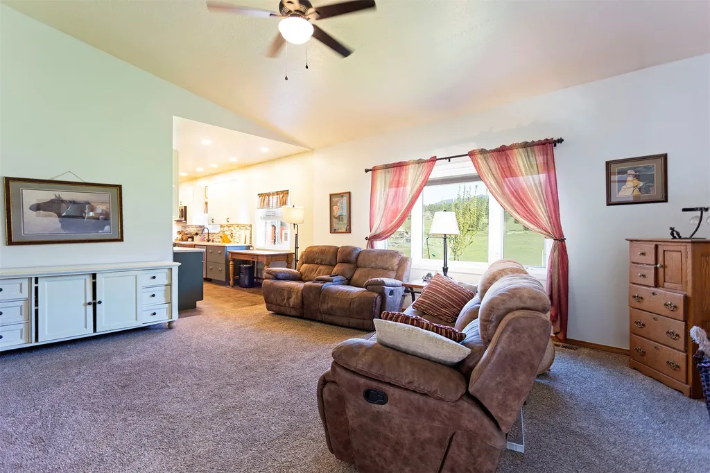 18780 Moonlight Drive Frenchtown MT 59834