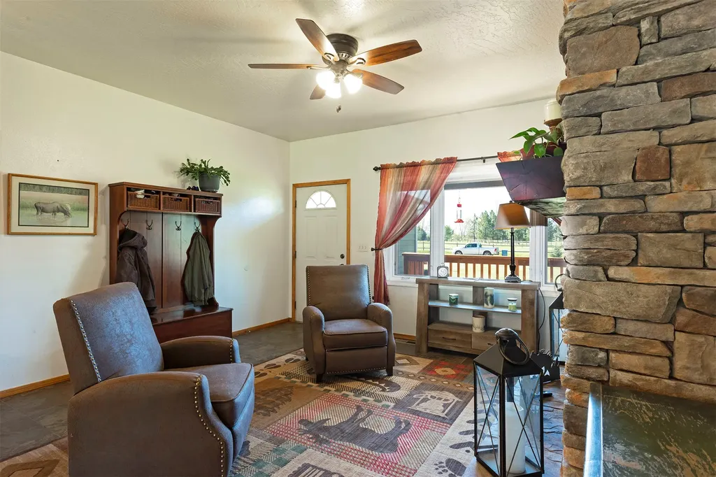 18780 Moonlight Drive Frenchtown MT 59834