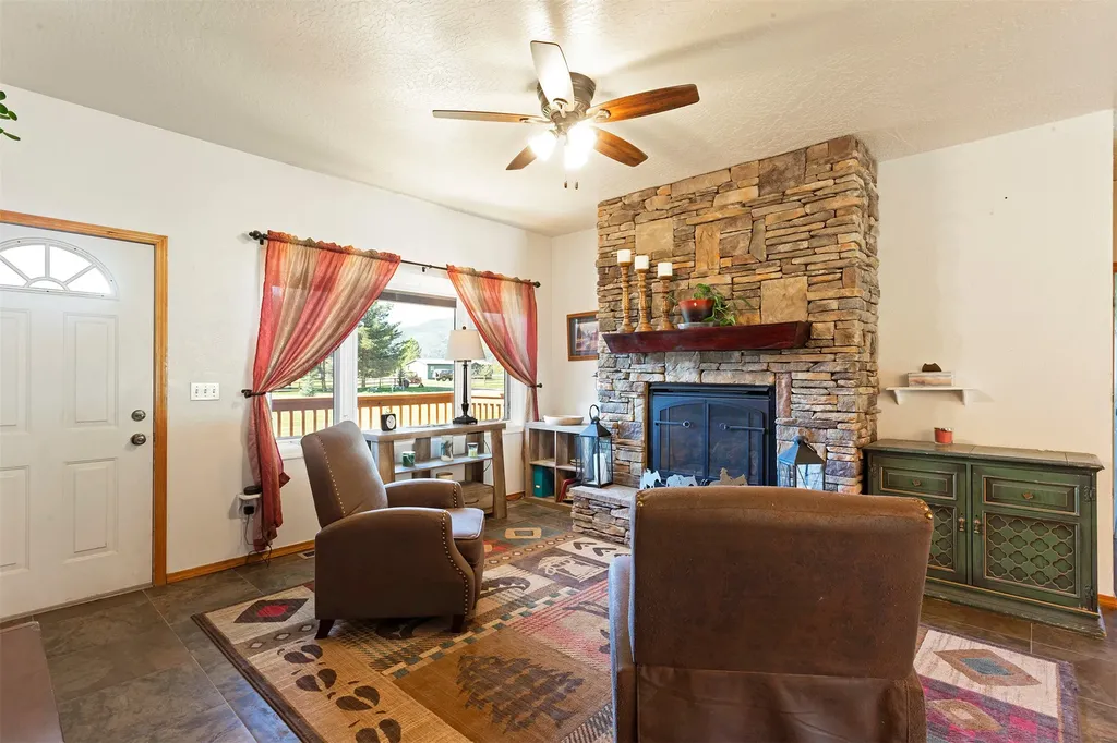18780 Moonlight Drive Frenchtown MT 59834