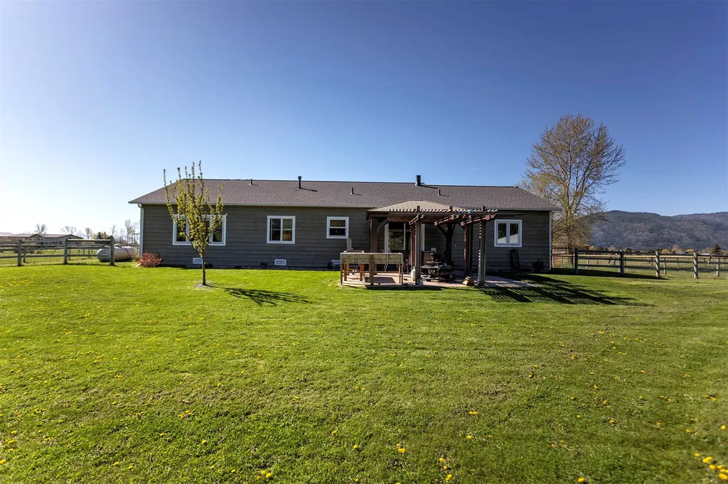 18780 Moonlight Drive Frenchtown MT 59834