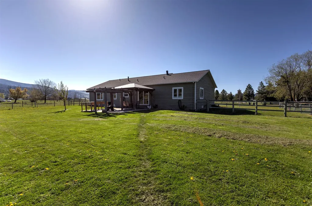 18780 Moonlight Drive Frenchtown MT 59834