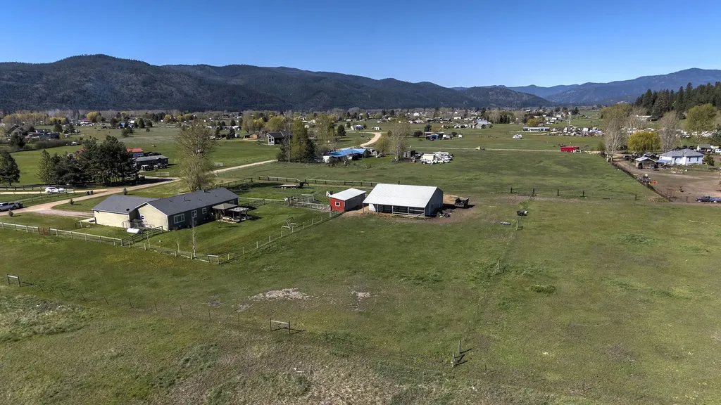 18780 Moonlight Drive Frenchtown MT 59834