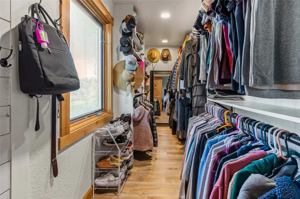 14880 Big Horn Road Huson MT 59846