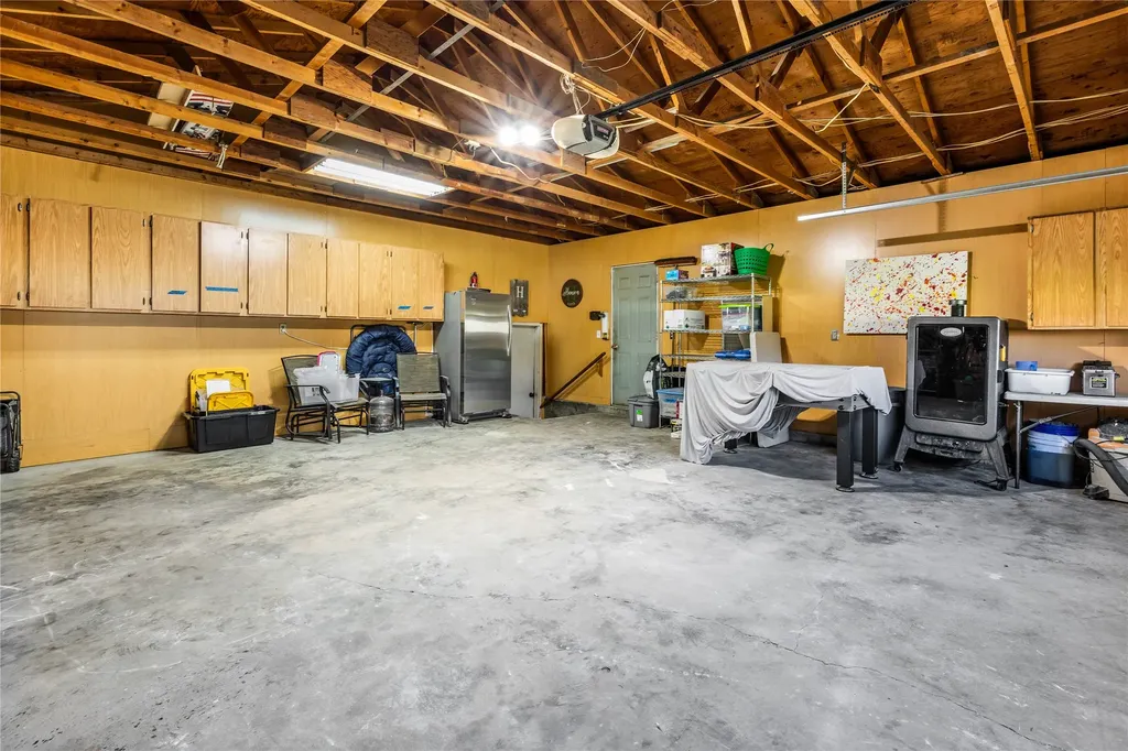 14880 Big Horn Road Huson MT 59846