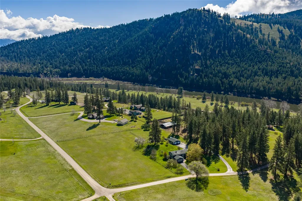 14880 Big Horn Road Huson MT 59846
