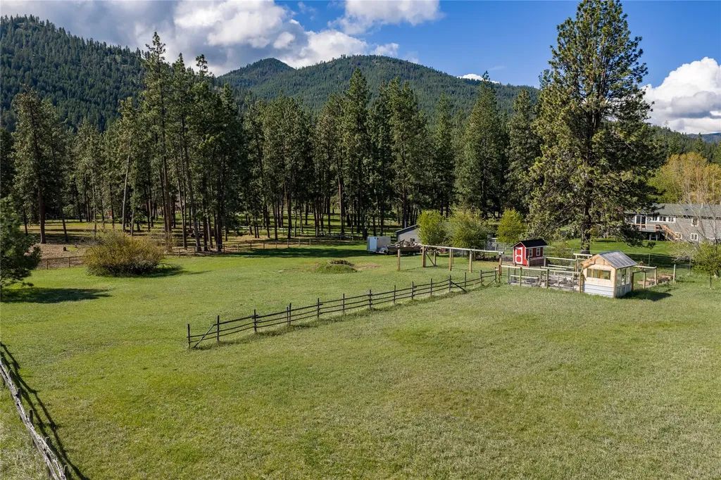 14880 Big Horn Road Huson MT 59846