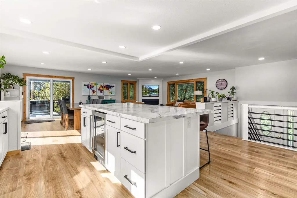 14880 Big Horn Road Huson MT 59846