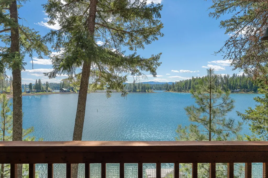 1130 Echo Lake Road Bigfork MT 59911
