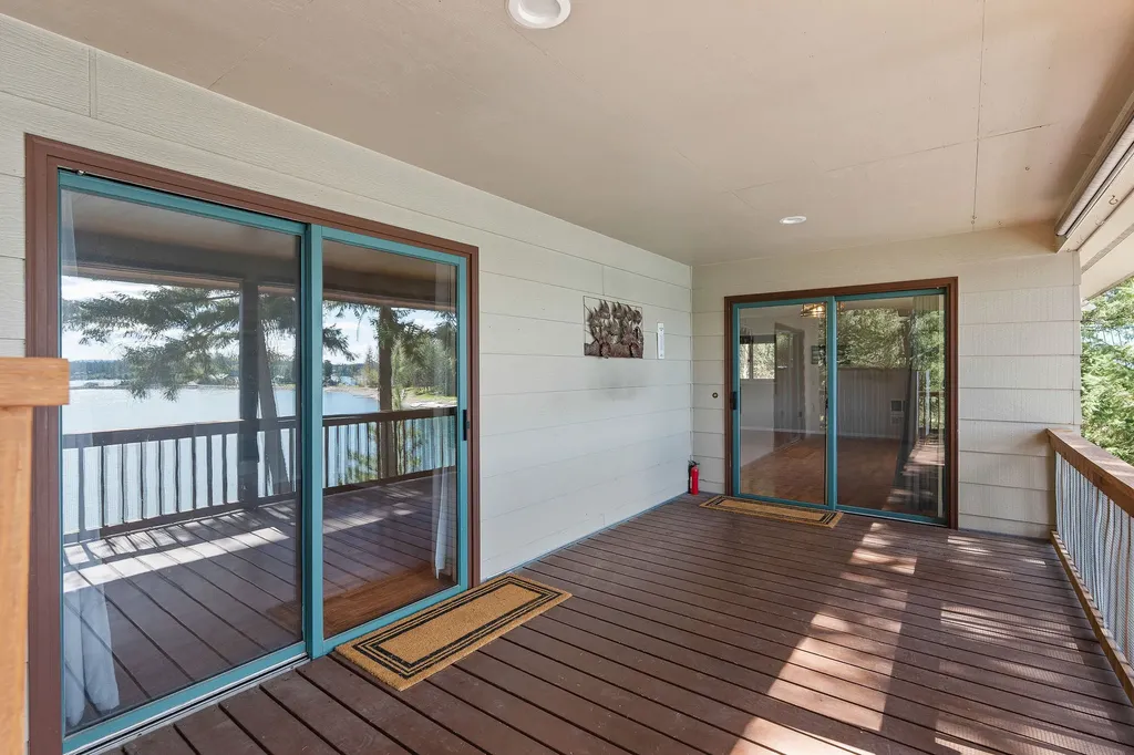 1130 Echo Lake Road Bigfork MT 59911