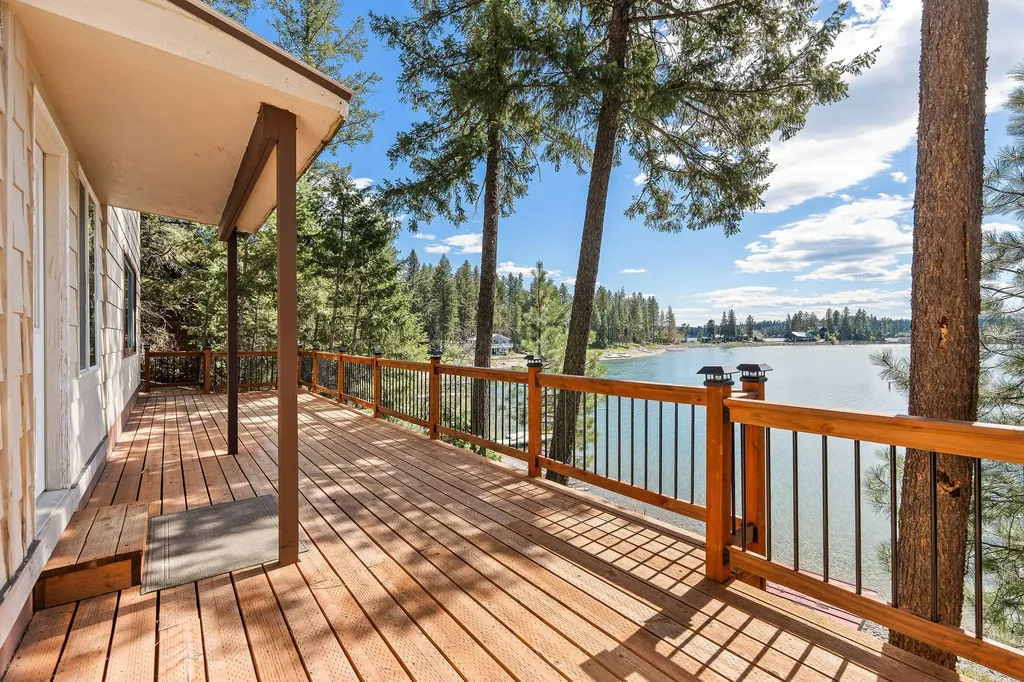1130 Echo Lake Road Bigfork MT 59911