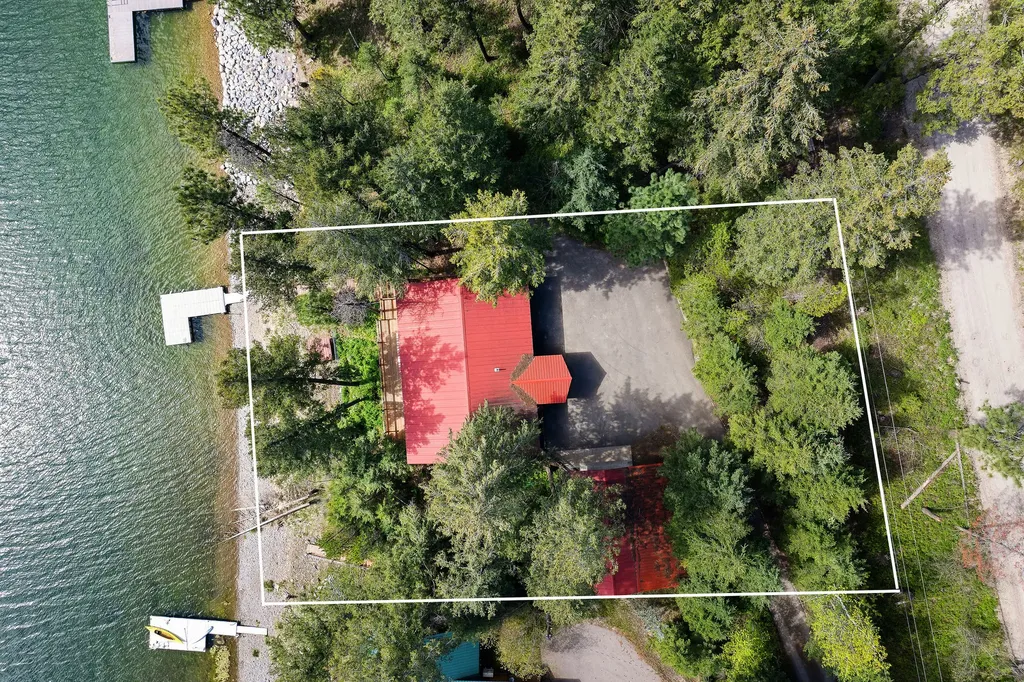 1130 Echo Lake Road Bigfork MT 59911