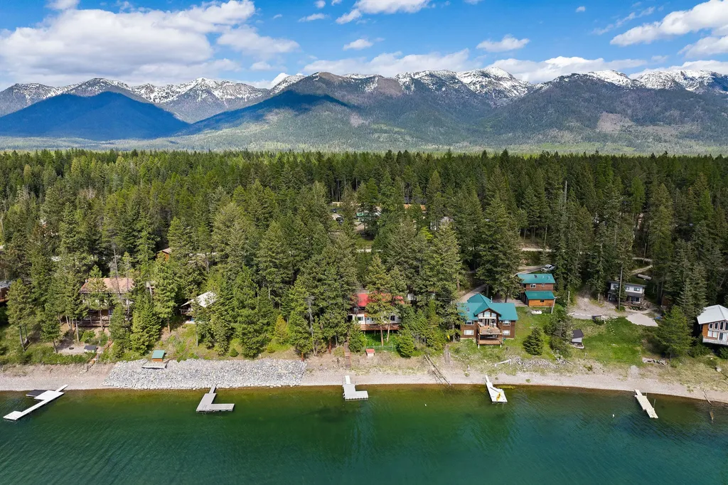 1130 Echo Lake Road Bigfork MT 59911