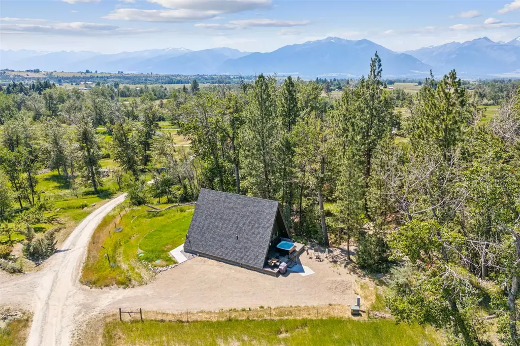 3205 Quiet Place Stevensville MT 59870