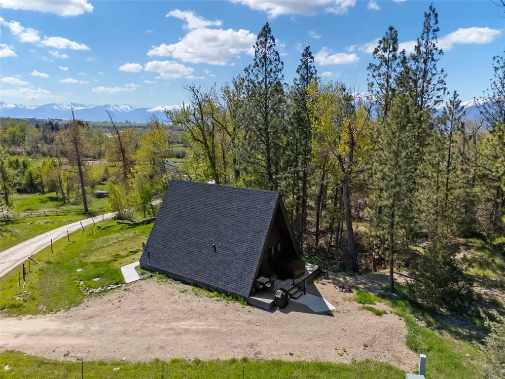 3205 Quiet Place Stevensville MT 59870
