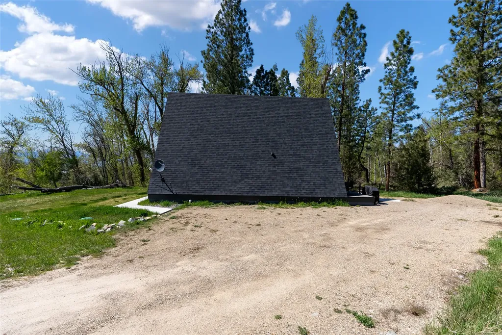 3205 Quiet Place Stevensville MT 59870