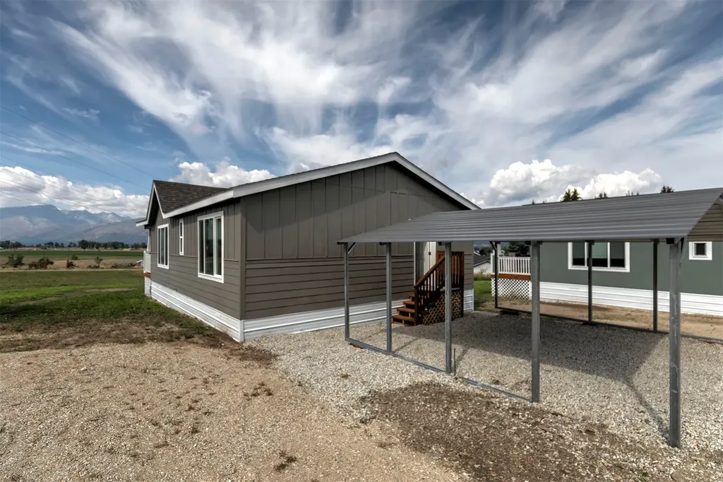 514 Hamilton Heights Road Corvallis MT 59828