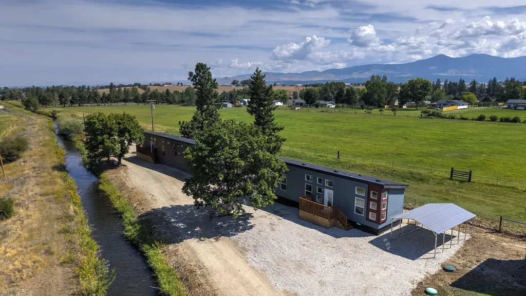 514 Hamilton Heights Road Corvallis MT 59828