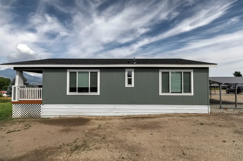 514 Hamilton Heights Road Corvallis MT 59828