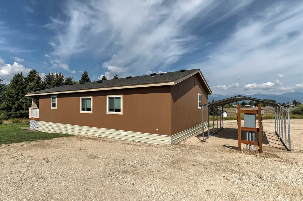 514 Hamilton Heights Road Corvallis MT 59828