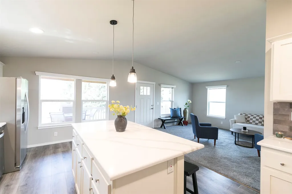 514 Hamilton Heights Road Corvallis MT 59828