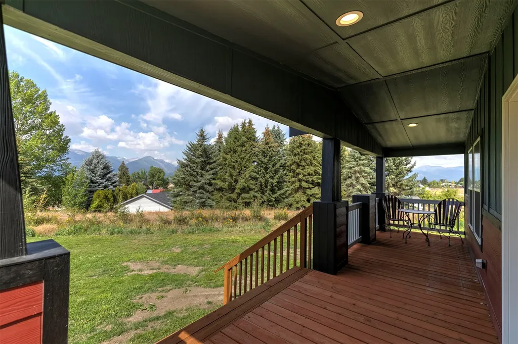 514 Hamilton Heights Road Corvallis MT 59828