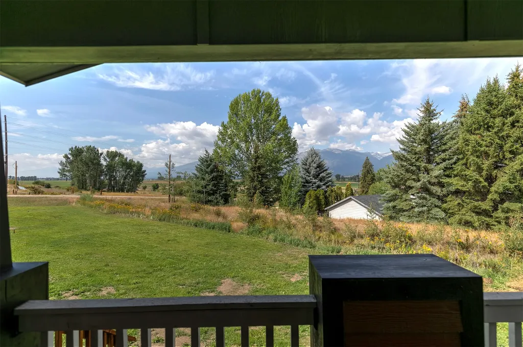 514 Hamilton Heights Road Corvallis MT 59828